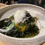 豊洲直送鮮魚と釜飯 二代目 魚義 - 揚げ出汁豆腐　生海苔