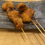 もつ焼きと牛だしおでん 酒場と金 - 