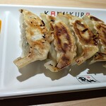 KAMUKURA - 餃子