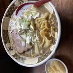 すごい煮干ラーメン凪 新宿ゴールデン街店本館 - 
