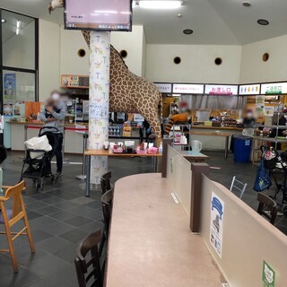 千葉市動物公園 森のレストラン_2