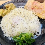 薩摩製麺所 - 厚切りベーコン天とチーズ釜たまうどん