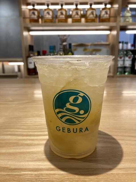 GEBURA SISTER photo 5