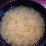 回転すし まるくに - しじみ汁