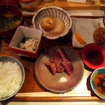 おにく 花柳 - 14.02.17【月曜ランチ20食限定】和牛御膳(1000円)