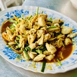 Mam Tom Yum  Kung - ヌアプーパッポンカリー
