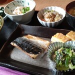 Saki - 焼魚定食（塩さば）　ご飯おかわり可