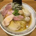 ジャパニーズ ラーメン 五感 - 