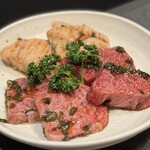 Kanzen Koshitsu Yakiniku Itadaki - 