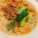 中華新式小盘 BLADE - 担々麺、本格的すぎた