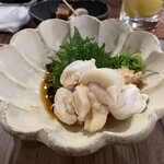 お料理とお酒 実りや - 鯛白子の温かいポン酢　※鯛の白子は鱈の白子と比べると少し苦味があるんですが、逆に鱈の白子にはない旨味もあり、どちらもとても美味しいです。