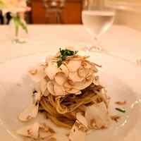 アルポルト - 【パスタ】 
                    「茸ブラウンマッシュルームのラグーソース　フェデリーニ」