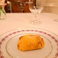 アルポルト - 【温前菜】
                      「 クレープ　”ラニエリ風”」