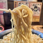 麺道服部 - 濃厚つけ麺 麺リフト♪