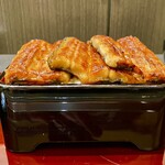 いづもや 日本橋三越店 - うな重を特盛ご飯