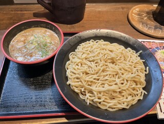 Mendou Hattori - 濃厚つけ麺(中盛)/830円♪