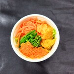 ヴィーラ食堂 - 人参ドレッシングサラダ