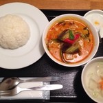 バンセーン アロイチンチン - ゲンデーン  レッドカレー   カップンカー