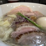 宍道湖しじみ中華蕎麦 琥珀 - 