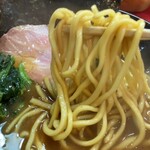 Iekeiramentorakitiya - 麺リフト