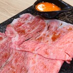 和牛炭火焼肉 すぎ山 - 