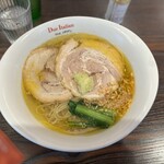 黄金の塩らぁ麺 ドゥエイタリアン - 