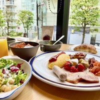 ブッフェアンドカフェ スロープサイドダイナー ザクロ - 