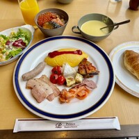 ブッフェアンドカフェ スロープサイドダイナー ザクロ - 