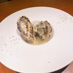 THE CAVE DE OYSTER - 