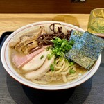 SCLabo - 特製 トンコツ ver３1200円
                                