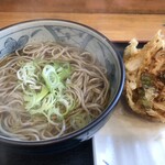 Kanamachi Udon - かけそば(290円)＋かき揚げ(140円)