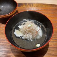 室町 唯 - 