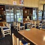 船場亭 - 席いっぱい