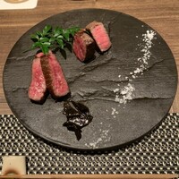 肉割烹 喰心 - サーロイン　赤身　食べ比べ