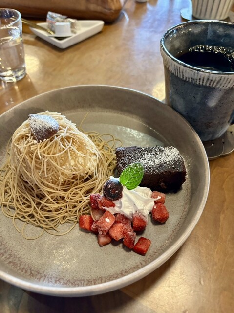 Happy Dining-room プレート　7枚　ブラウン　茶色　飴色　カフェ Happy Dining-room プレート 7枚 ブラウン 茶色 飴色 カフェ