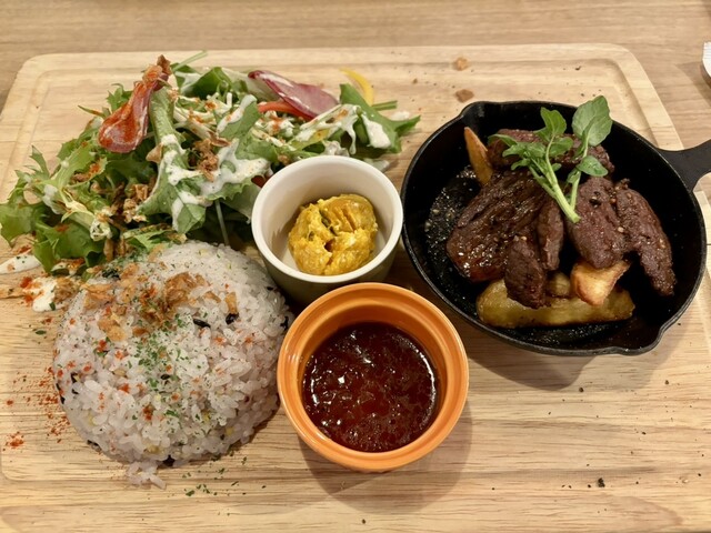 肉バル BARBiG（バルビッグ） - 古川（肉バル）の写真