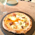 800°DEGREES ARTISAN PIZZERIA - 