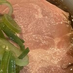 Dame Na Rinjin - こちらのお肉は豚のチャーシューでこれまた柔らかく美味しかったです。