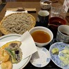 Sobadokoro Toumatsu - 天せいろ 1.5枚と二種の天ぷら（エビと野菜）
