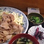 雛どり - ランチ。生姜焼き定食¥900