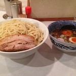 頑者 - 味玉つけめんあつもり特盛り＋アブリチャーシュー！ 　おなかいっぱい 