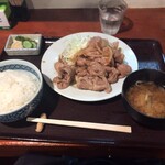 菱田屋 - 豚肉生姜焼きとごはんセット