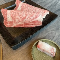 近江うし焼肉 にくTATSU 日本橋室町店 - 