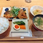 HAKKO食堂 - 