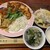 中国茶房8 - 料理写真:大皿「汽車丼550円」以外はビュッフェのもの