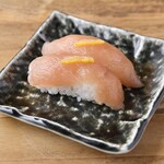 0秒レモンサワー 西船橋 肉寿司 - 燻鶏