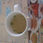 Kafe Juujou - 回鍋肉と出されたもやしスープ