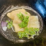 柚木元 - ⑭【止鍋-3】
      熊ワンタン+花山椒鍋