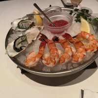 ロウリーズ・ザ・プライムリブ 恵比寿ガーデンプレイス店 - 