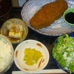 Sakahogara Ten Kawaramachigojouten - メンチカツ定食